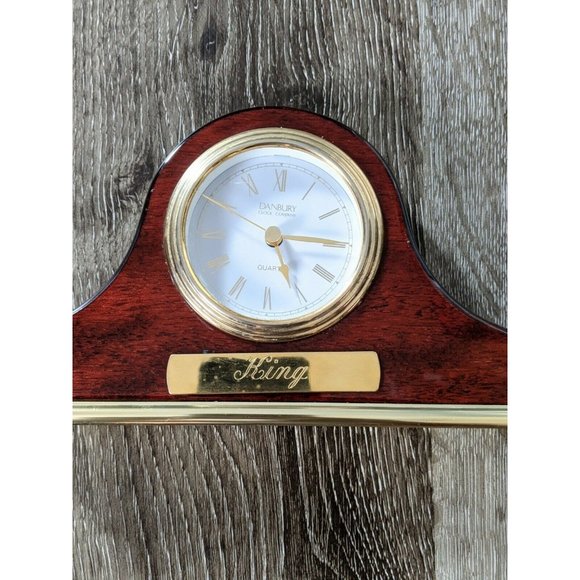 Danbury Clock Company Quartz Wood Mantle Clock - Picture 1 of 6